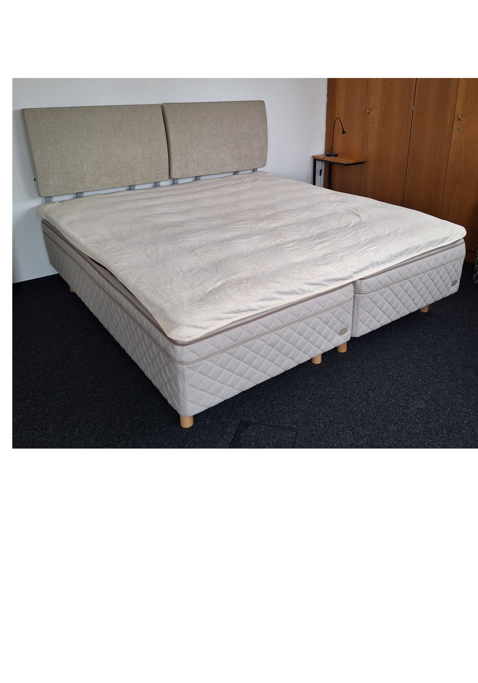 DUX 30, 180 x 200 cm, Standort Stuttgart